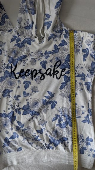 Sudadera con estampado floral
