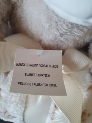 Peluche y Manta Estrellas Bebé