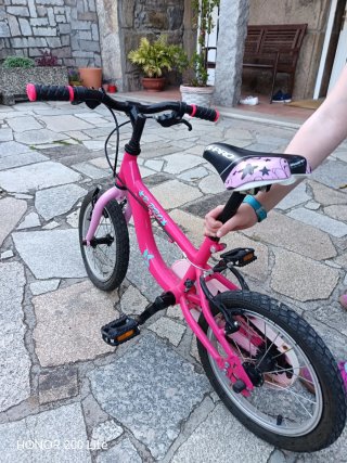 Bicicleta infantil B-Pro rosa