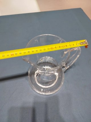 Jarra de cristal para agua