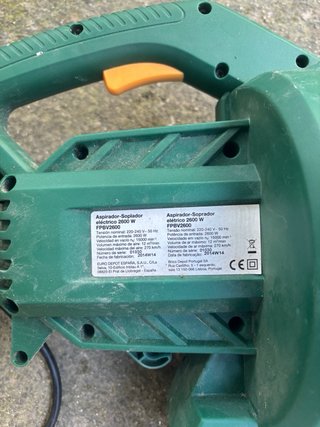 Soplador eléctrico verde