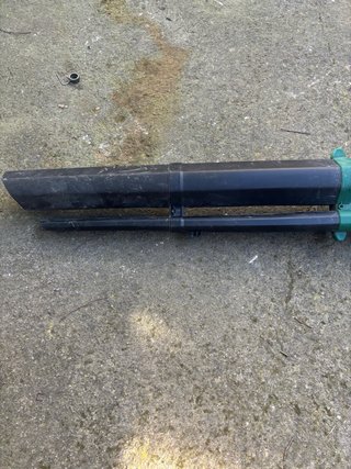 Soplador eléctrico verde