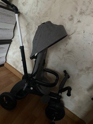 Triciclo Kinderkraft gris
