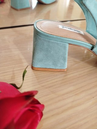 Zapatos Stradivarius verde menta