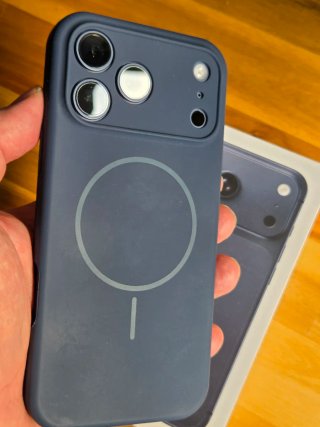iPhone 17 Pro Max Azul