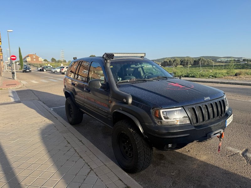 Jeep Cherokee 2002 SE VENDE - foto 1