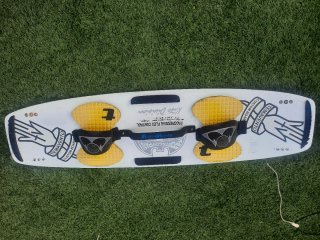 Equipo Kitesurf Completo: Tabla, Arnés, Barra
