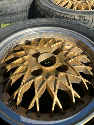 Llantas Deportivas Doradas  Medida: 165/70 R13