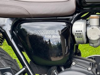 Triumph Bonneville T120 Black Edition