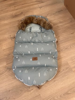 Saco para silla de bebé con capucha