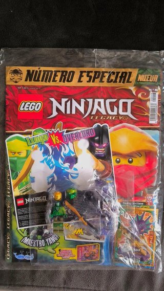 INCLUYE 2 FIGURAS