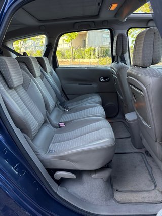 Renault Grand Scenic 2005