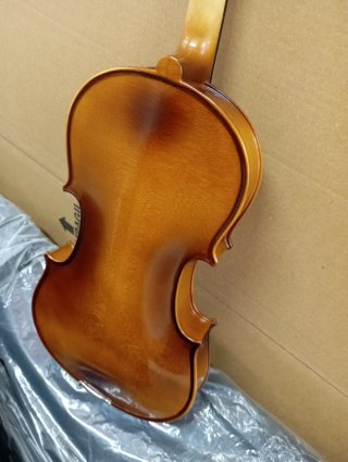 Violín 4/4 Adulto con Estuche, Arco y Resina