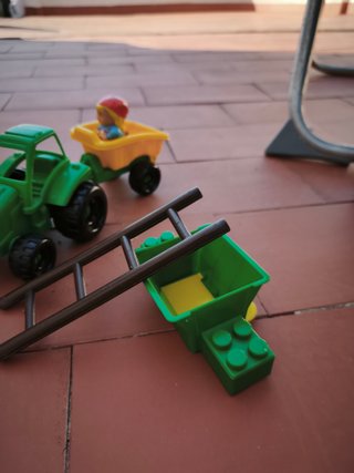 Juego de Granja con Tractor y Accesorios