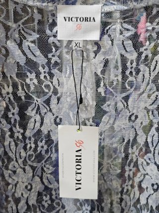 Kimono Verano Victoria Talla XL Encaje Azul Blanco