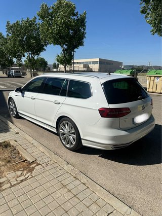 Volkswagen Passat R line 190 cv 4 motion DSG