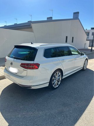 Volkswagen Passat R line 190 cv 4 motion DSG