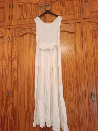 Vestido blanco largo bordado
