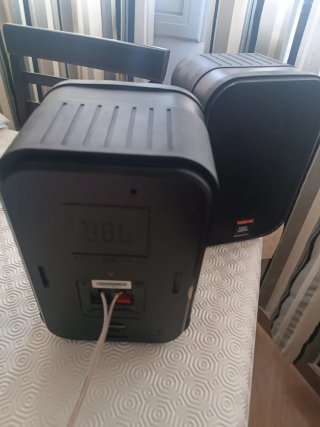 Altavoces JBL Control 1 Pro Negros