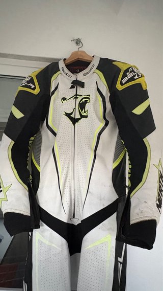 Mono de moto Bela Talla 50