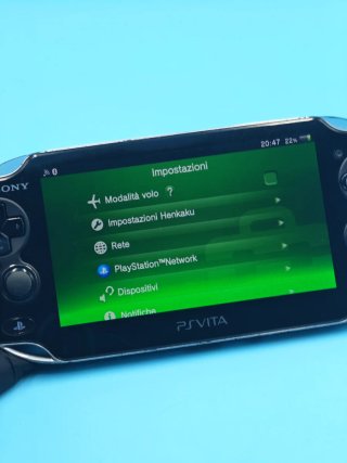 PS Vita 1000 OLED Nera