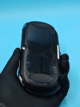 PS Vita 1000 OLED Nera