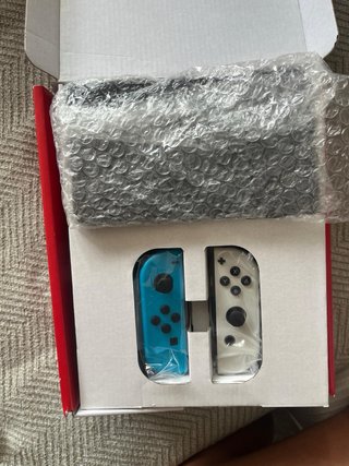 Nintendo Switch OLED Azul y Blanco