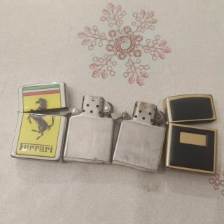 Due accendini Zippo Ferrari e VC in vendita