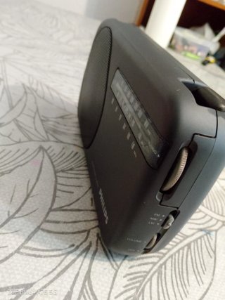 Radio Philips AE 2102 FM-MW-LW
