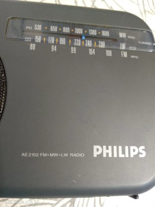 Radio Philips AE 2102 FM-MW-LW