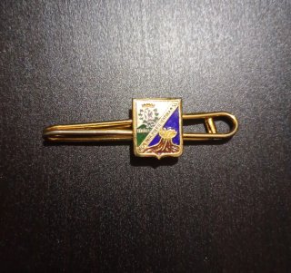 Insignias y llaveros militares
