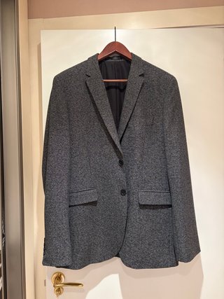 Americana gris hombre