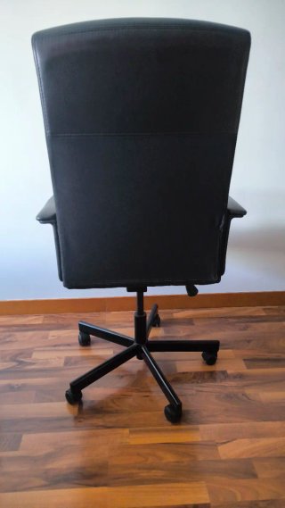 Silla de escritorio, oficina IKEA Millberget Negra
