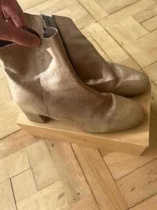 Zapatos y botines varios
