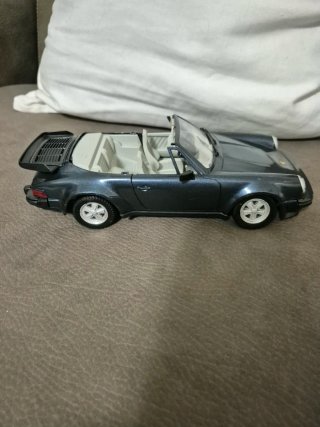 Modellino Porsche 911 Turbo Cabriolet