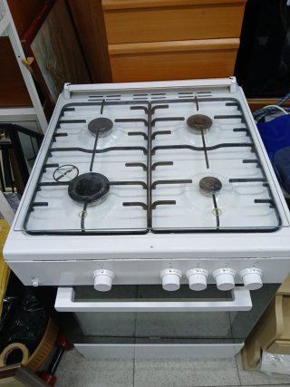 Cocina Beko Blanca con Horno
