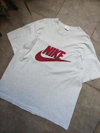 Camiseta Nike Vintage Gris Talla L