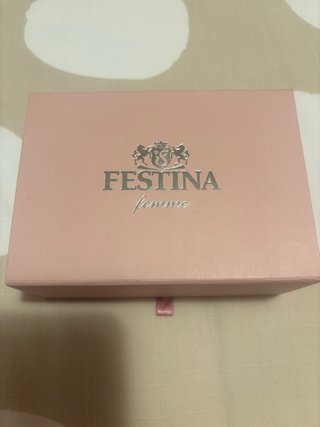 Reloj Festina Cronógrafo Acero Dorado y Plateado