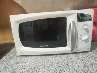Microonde Samsung Bianco 23 litri