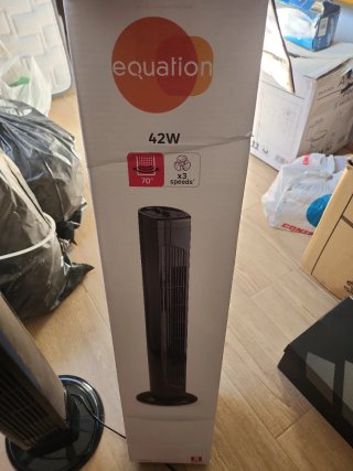 Ventilador de Torre Negro Equation
