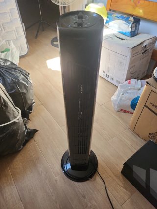 Ventilador de Torre Negro Equation