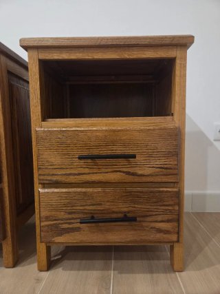 Mesitas de noche artesanales madera de pino maciza