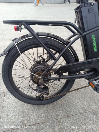 Bicicleta Eléctrica Plegable Negra