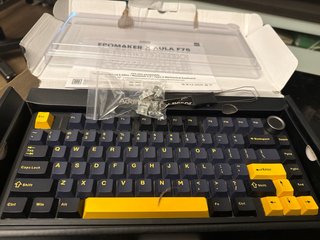 Teclado Mecánico Epomaker F75