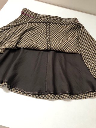 Falda Pepe Jeans cuadros beige y marrón