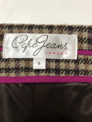 Falda Pepe Jeans cuadros beige y marrón