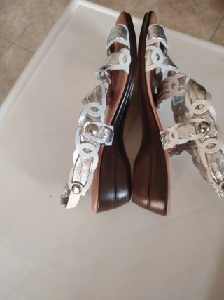Sandalias de piel talla 38