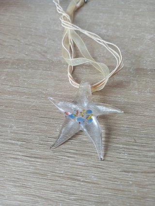 Collana con ciondolo in vetro Murano