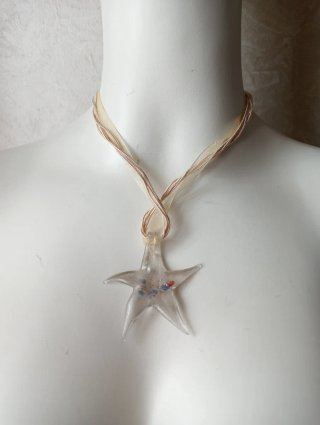 Collana con ciondolo in vetro Murano