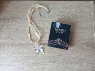 Collana con ciondolo in vetro Murano